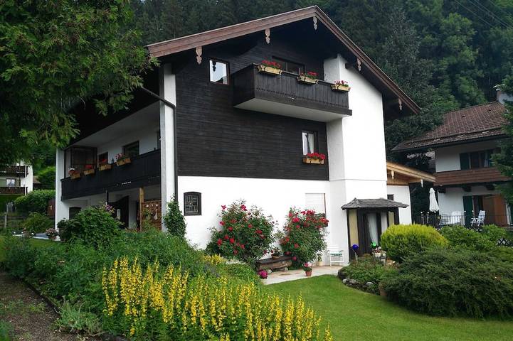 Ferienwohnung für 2 Personen, mit Garten in Bad Wiessee