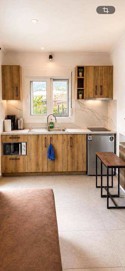 Gîte pour 4 personnes, avec terrasse et vue dans Gialova - 2