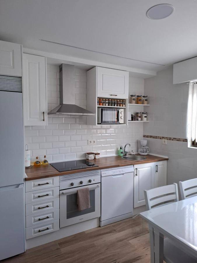 Location de vacances pour 6 personnes, avec jardin à León - 2