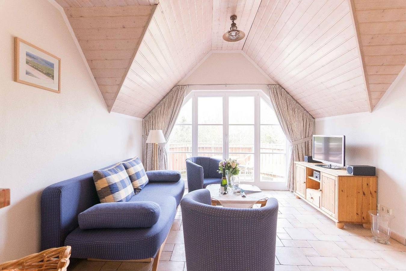 Ganze Wohnung, Dachgeschoss-Wohnung Lf 5.2 im Haus Windflüchter im Ostseebad Wustrow in Ostseebad Wustrow, Wustrow