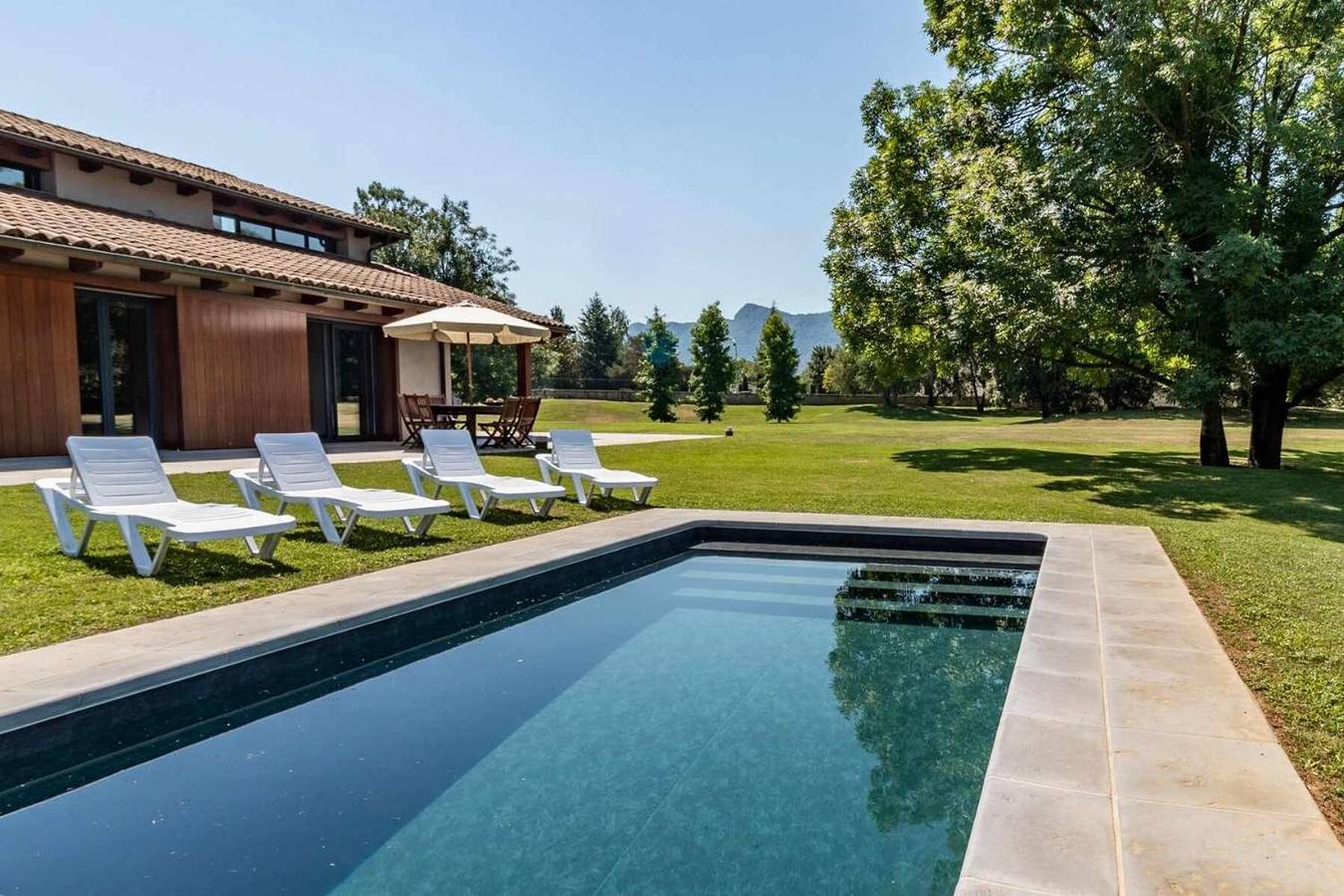Casa Rural para 10 Personas en Las Presas, Garrotxa