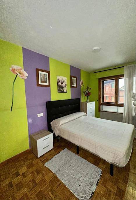 Gîte pour 6 personnes, avec balcon à Los Arcos - 4