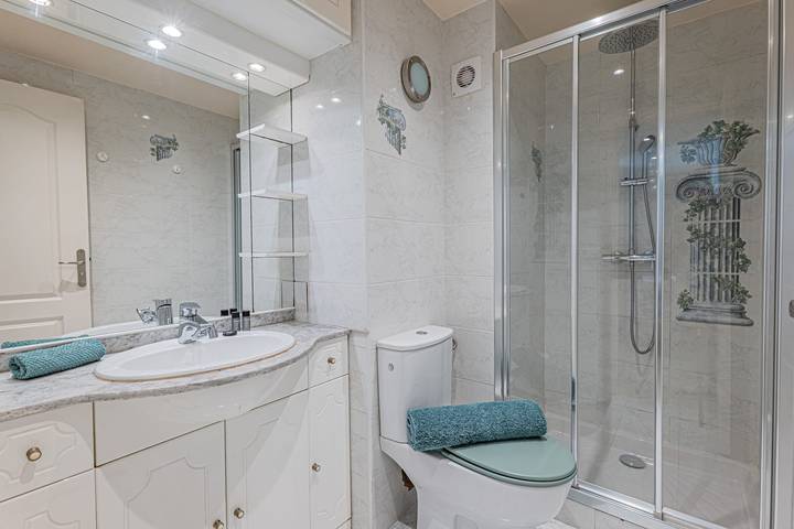 Apartamento entero, 3 chambres & terrasse - Aux portes de Monaco in Beausoleil, Costa mediterránea (Francia)