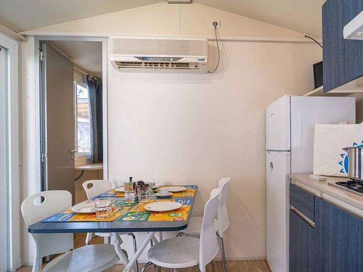 Mobil home pour 4 personnes, avec bassin pour enfant à Lido di Spina - 3