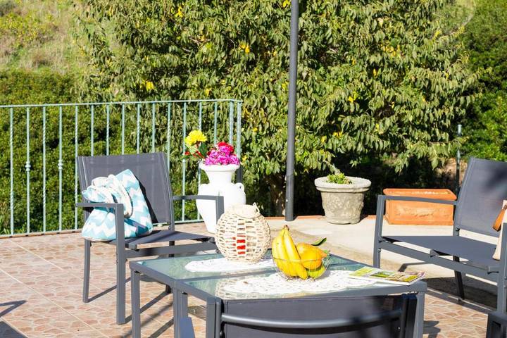 Appartamento per 2 persone, con giardino e terrazza, con animali domestici in Tertenia
