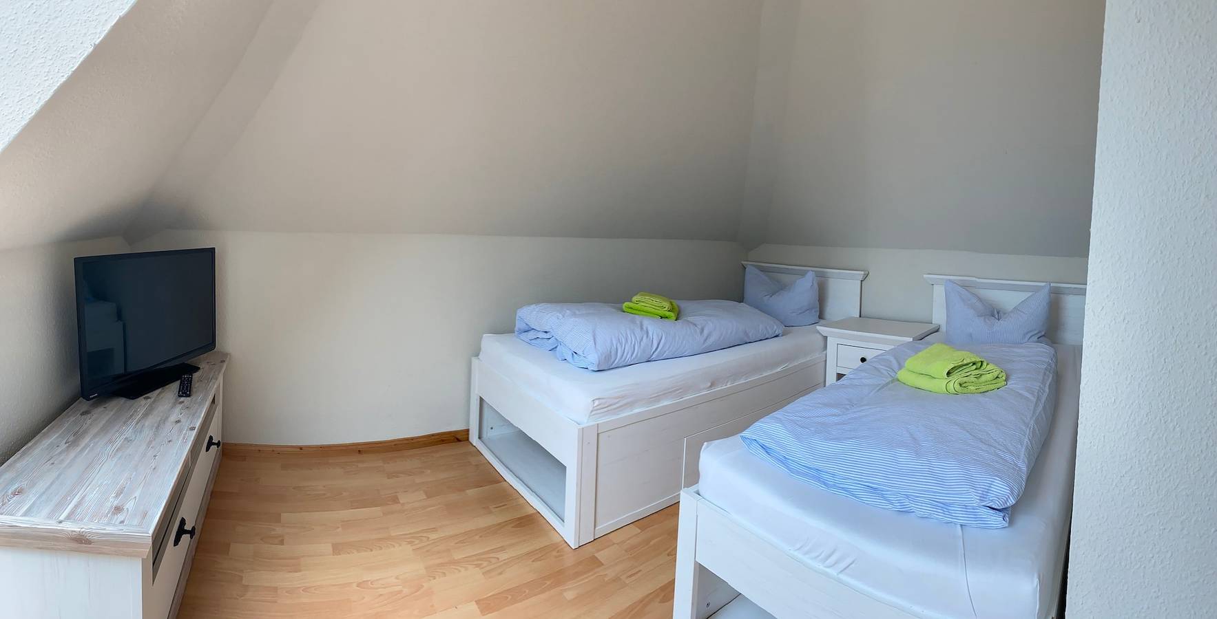 Hel ferieleilighet, Ferienhaus "An der Steilküste" Whg. 4 in Redewisch, Boltenhagen