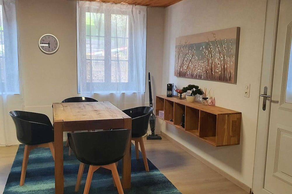 Ganze Wohnung, Geand 4.5 pc apartment in Orvin - Babylone in Orvin, Naturpark Chasseral