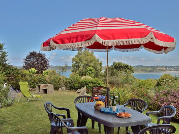 Location de vacances pour 8 personnes, avec terrasse et jardin à Plestin-les-Grèves - 3