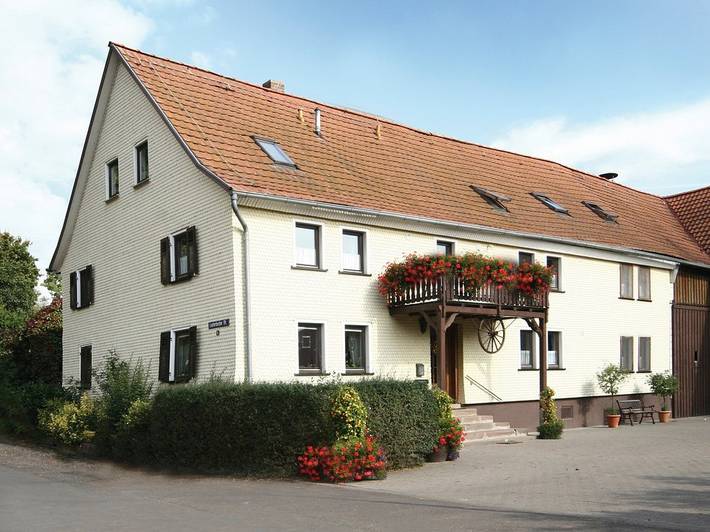 Ferienhof Wiegel - Doppelzimmer Reuters mit 30qm für max. 2 Personen in Lauterbach, Vogelsberg Region