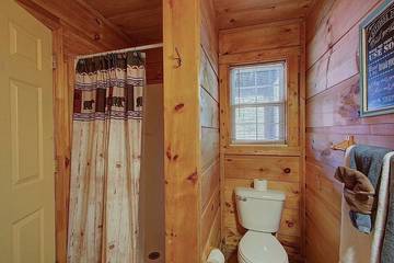 Chalet for 6 Guests in Gatlinburg, Sevier County, Picture 1