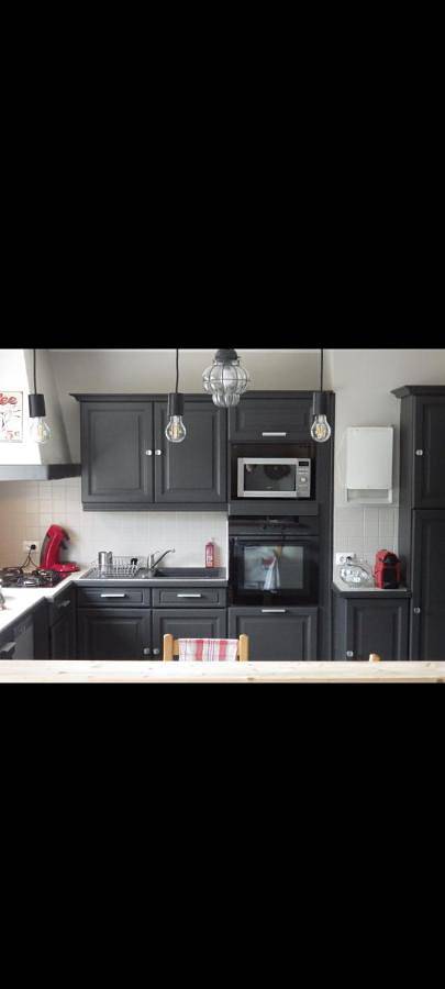 Location de vacances pour 6 personnes, avec piscine et terrasse à La Milesse - 3