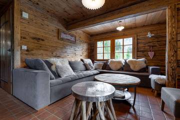 Chalet for 14 Guests in Le Grand-Bornand, Haute-Savoie, Picture 1