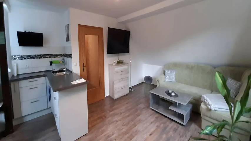 Ferienwohnung für 5 Personen, mit Garten