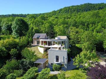 Chambre d’hôte pour 2 personnes, avec jardin dans l' Aveyron