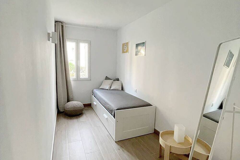 Apartamento entero, Apartamento Lia en Port Addaia, piscina y barbacoa, perfecto para vacaciones in Port d'Addaia, Es Mercadal