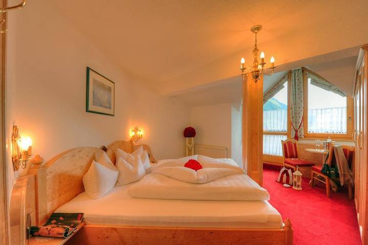 Doppelzimmer Typ D "Standard" mit Hp in Ischgl, Verwall