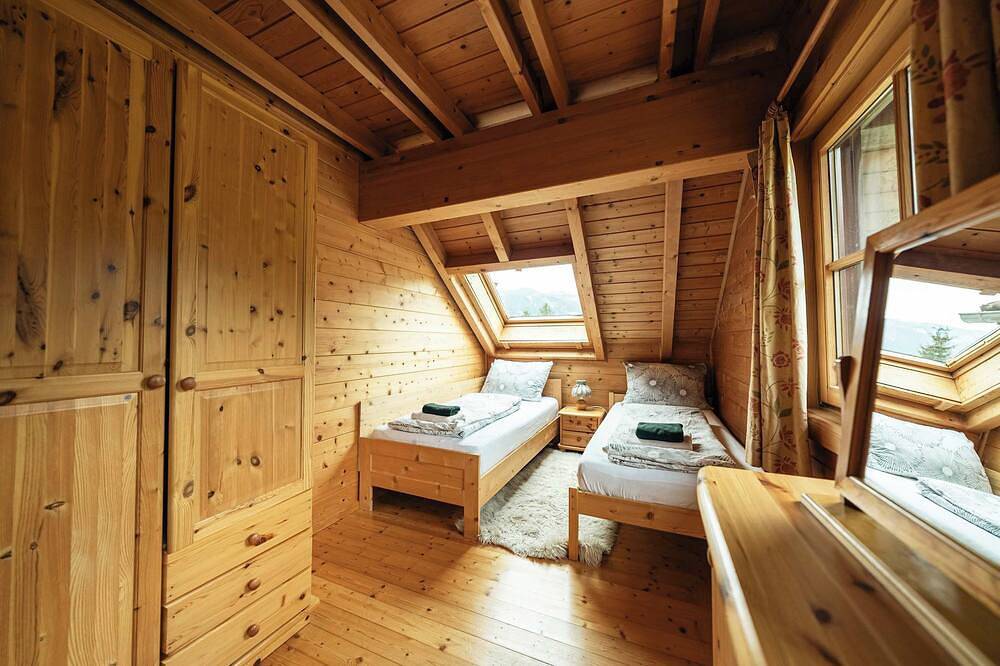 Haus Matteo | Küche | Balkon | Parken in Pichl-Kainisch, Totes Gebirge