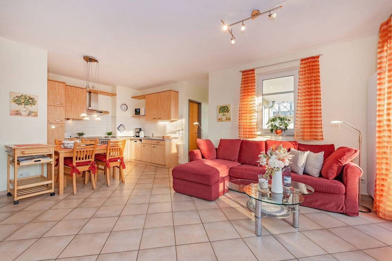 Appartement entier, Haus Dünenwald 14 - kurze Wege zum Strand und ins Zentrum für 3 Personen in Zinnowitz, Usedomer Norden