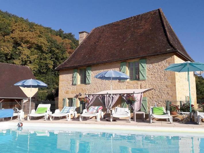 Location de vacances pour 6 personnes, avec piscine ainsi que jardin et terrasse à Saint-Vincent-le-Paluel - 2