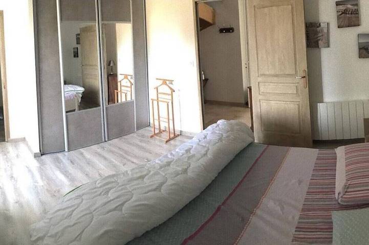 Location de vacances pour 8 personnes, avec jardin, animaux acceptés à Champagnac-de-Belair - 4
