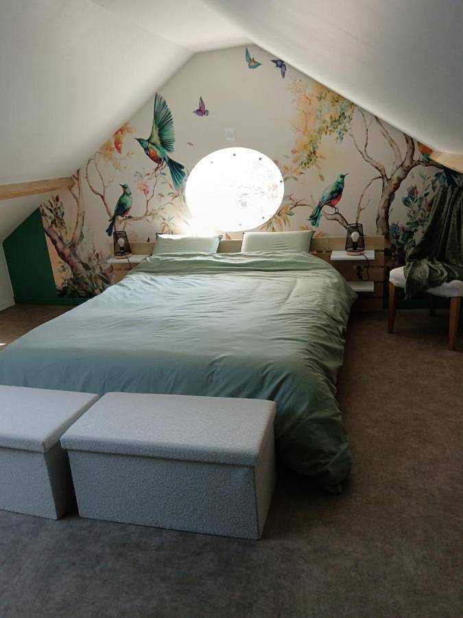 Location de vacances pour 4 personnes, avec jardin et vue, adapté aux familles à Carly - 3