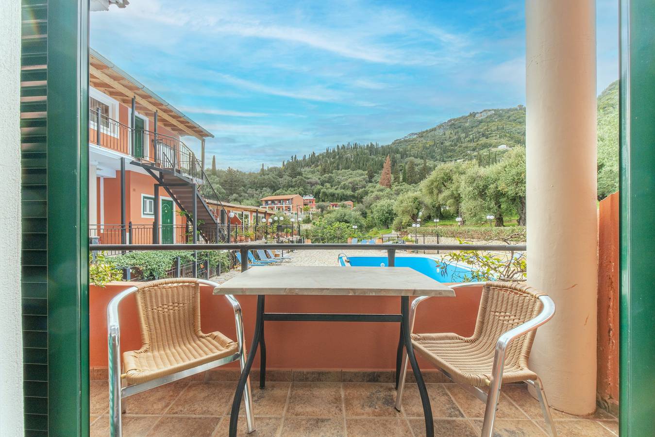 Studio entier, Appartement studio ''Arianna Studio 15'' avec piscine partagée, balcon et Wi-Fi. in Paleokastritsa, Corfou