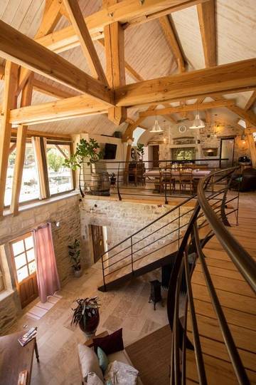 Gîte pour 6 personnes, avec jardin et vue à Antully