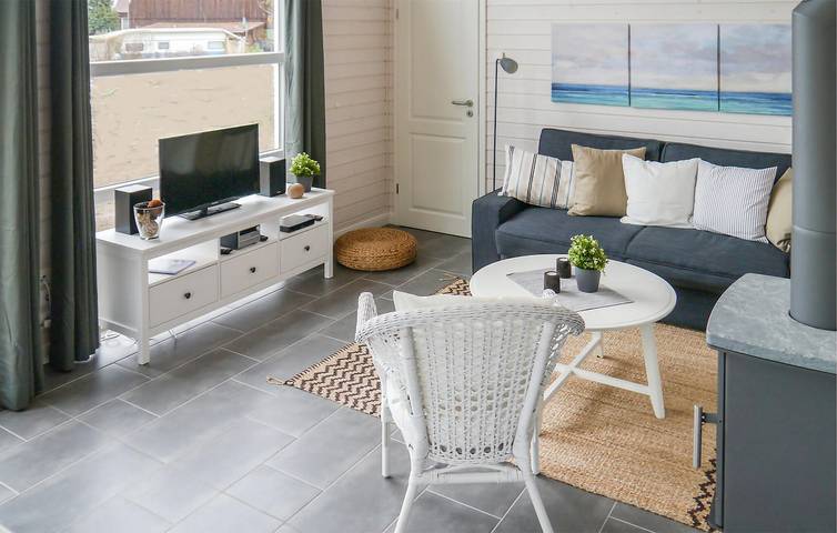 Gemütliches Apartment mit Parkplatz und Terrasse, 1 km zum Strand in Krems II, Kreis Segeberg
