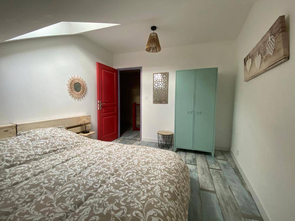 Two-Bedroom House in Bèze (homonymie), Région de Dijon