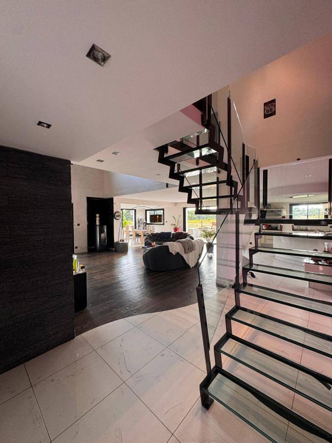 Location de vacances pour 2 personnes, avec Terrasse et Jardin à Bohars