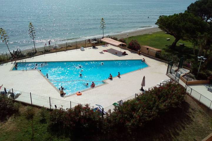 Appartement de vacances pour 3 personnes, avec terrasse et jardin