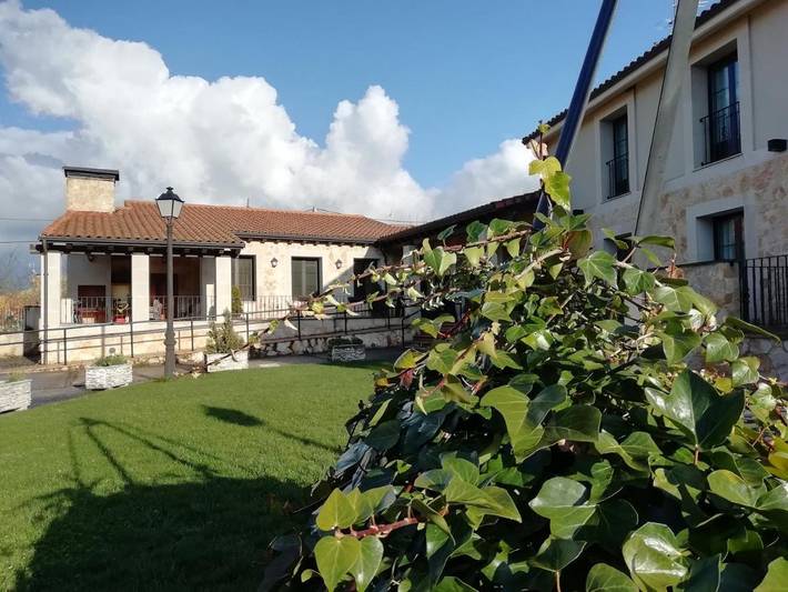 Hotel para 2 personas, con jardín además de vistas y terraza en Provincia de Burgos