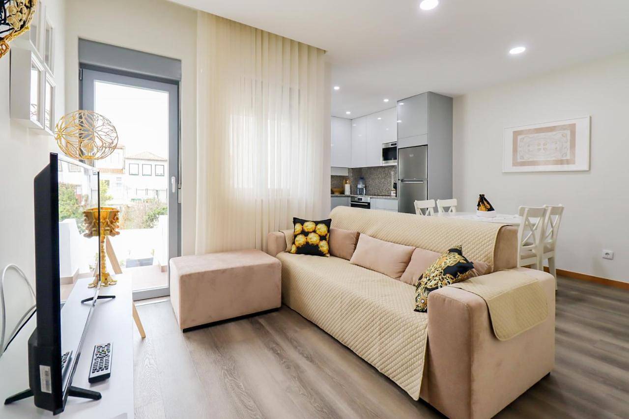 Apartamento inteiro, Tiana Apartment - City Centre with Terrace in Viana do Castelo, Distrito de Viana do Castelo