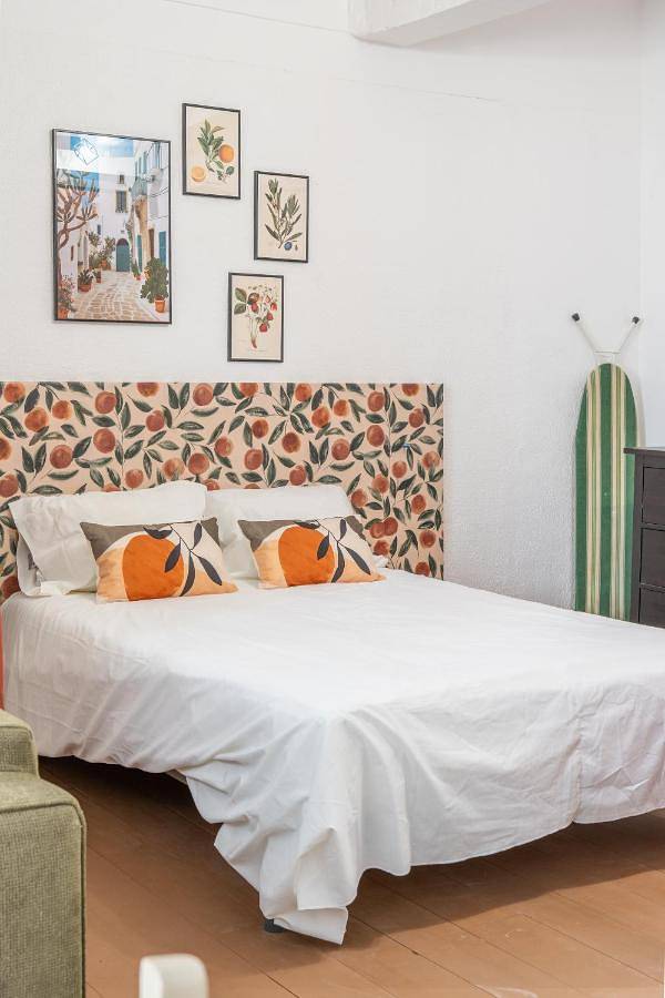 Gîte pour 4 personnes, avec balcon dans Port De Toulon - 4