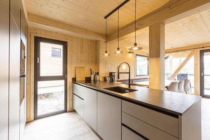 Superior Chalet # 21 mit Sauna & Hot Tub in Stadl-Predlitz, Turracher Höhe