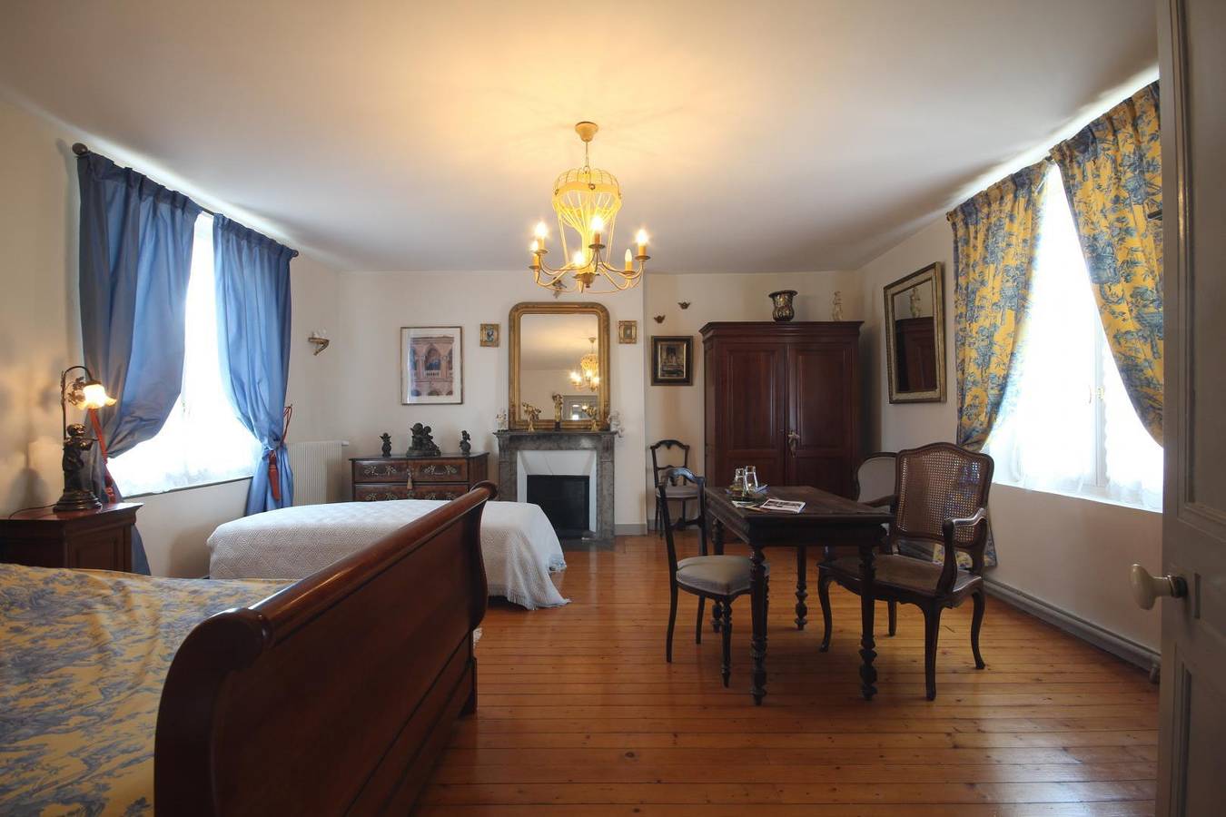 Rose et Géranium in Dampierre-en-Bray, Région de Dieppe