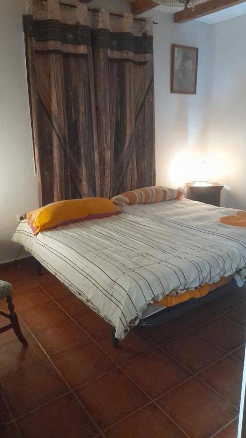 Albergue para 2 personas, con Terraza y Piscina en Fuente de Pedro Naharro - 2