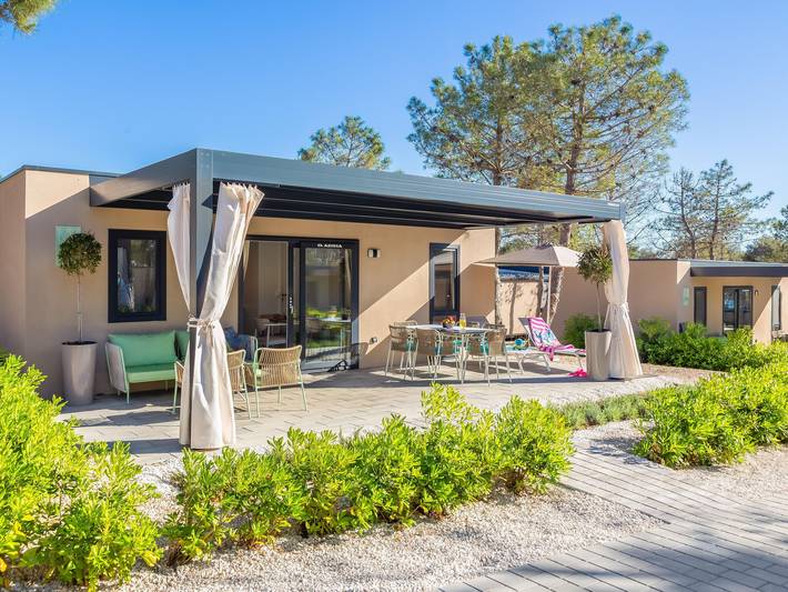 Ferienhaus für 6 Personen, mit Terrasse und Pool, mit Haustier auf Pag - 2