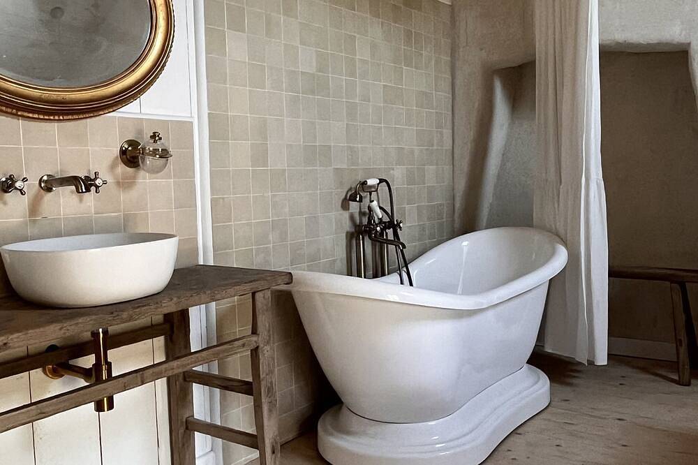 19 Personnes Mont Saint Michel à Partir de Salle de Réception 60 Pers in Dol-de-Bretagne, Saint-Malo region