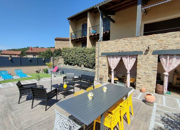Chambre d’hôte pour 2 personnes, avec jardin à Lavaudieu