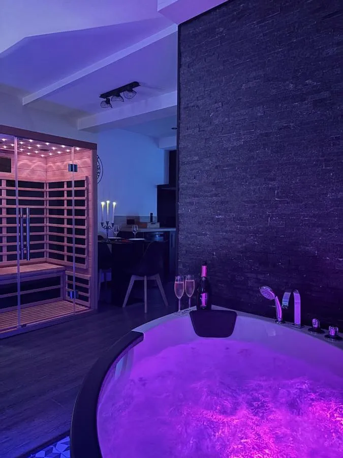 Apartamento de vacaciones para 2 personas, con sauna y jacuzzi - 1