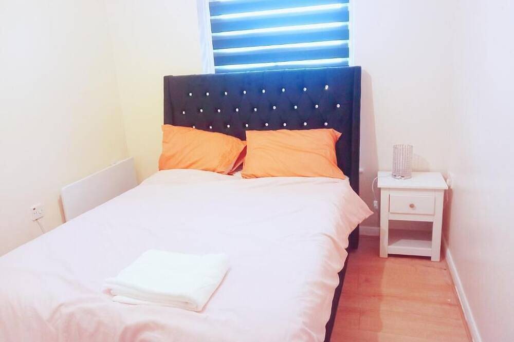 Apartamento entero, Charming 2-bedroom apartment in Erith with Wifi access in Bexley, Londres