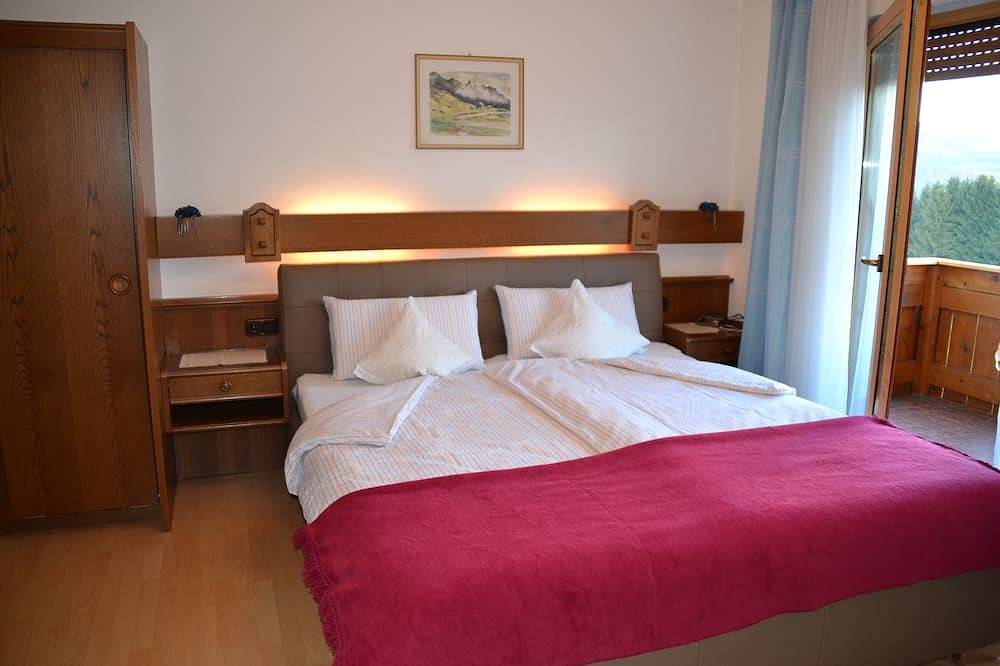 Apartamento inteiro, 37m ² apartamento de 2 quartos grandes com varanda em uma localização fantástica in Frauenau, Baviera Oriental