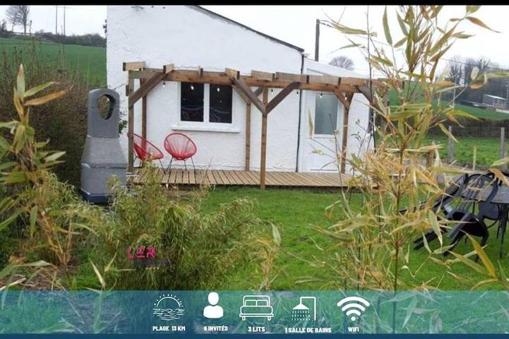 Location de vacances pour 6 personnes, avec vue ainsi que jardin et terrasse à Marquise