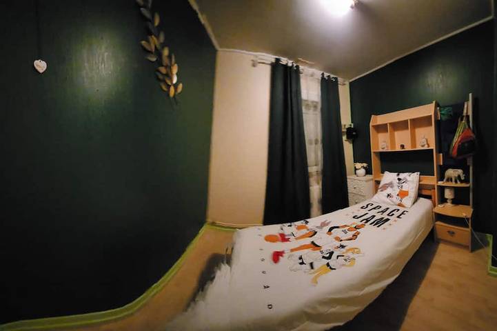 Location de vacances pour 9 personnes, avec terrasse et jardin, animaux acceptés à Saint-Amour - 3