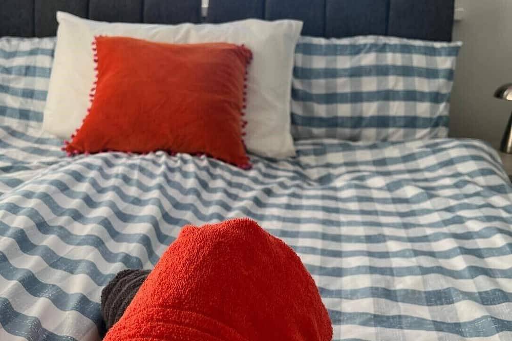 Apartamento entero, Rare Spacious 4 bed 4 en-suite apartment, 8 guests, free parking, fast wifi! in Warwick, Warwickshire