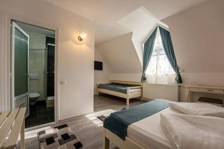 Maison d’hôte pour 2 personnes, avec jardin et terrasse dans Sighișoara