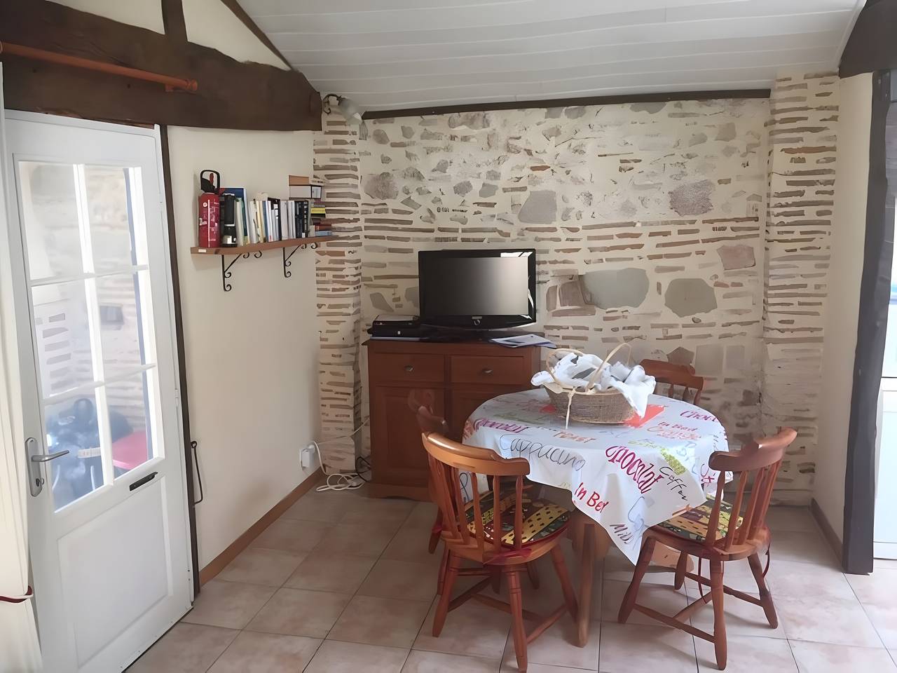 Charmantes Ferienhaus mit privatem Pool auf dem französischen Land in Saint-Étienne-de-Fougères, Villeneuve-sur-Lot und Umgebung