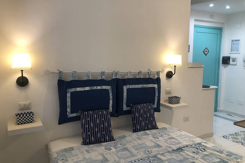 Ganze Wohnung, Die Mesonette Zwei Schritte Vom Meer in Spiaggia del Convento, Tropea