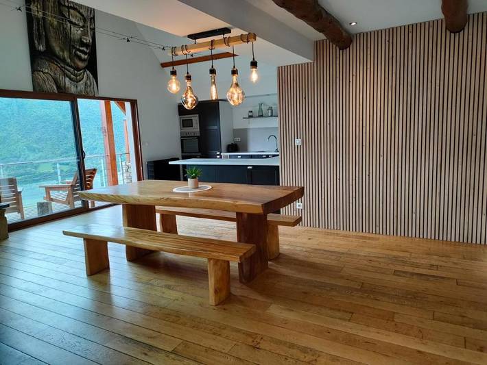 Gîte pour 15 personnes, avec jardin ainsi que sauna et jacuzzi à Camparan - 4